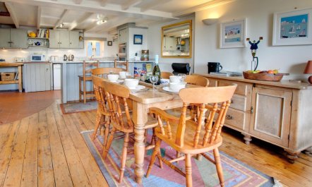 3 Bed in Mousehole 7
