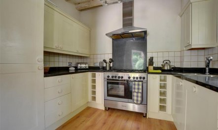 2 Bed in Tunbridge Wells 5