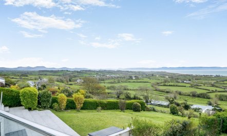 3 Bed in Pwllheli 8