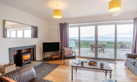 3 Bed in Pwllheli