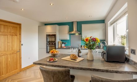 3 Bed in Tudweiliog 9