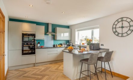 3 Bed in Tudweiliog 3