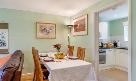 2 Bed in Charmouth 3