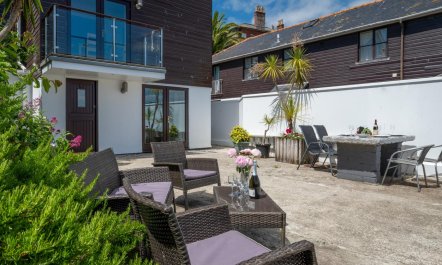 3 Bed in Falmouth 9