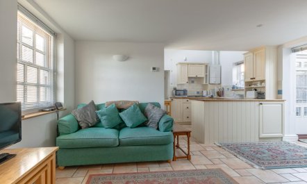 2 Bed in Southwold 4