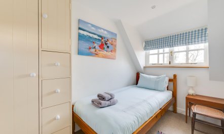 2 Bed in Southwold 8