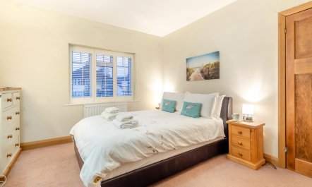 5 Bed in Southwold 8