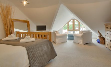 2 Bed in Porthleven 5