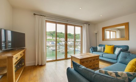 2 Bed in Porthleven 1