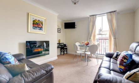 2 Bed in Whitby