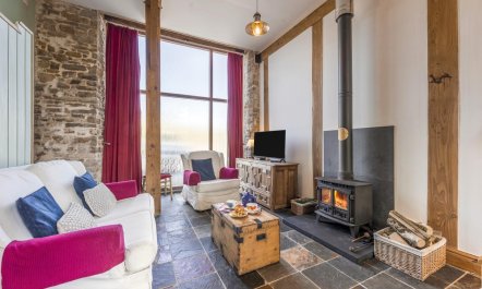 2 Bed in Crugybar