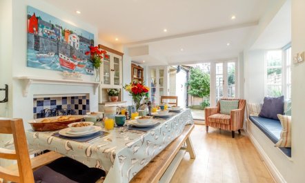 4 Bed in Southwold 1