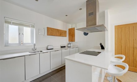 3 Bed in Saundersfoot 6