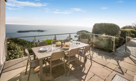 4 Bed in Mousehole 6