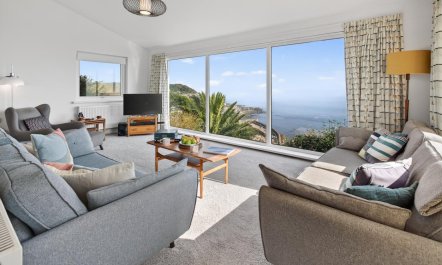 4 Bed in Mousehole 2