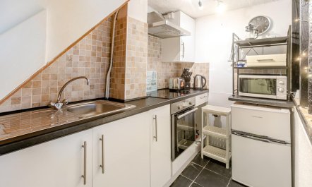2 Bed in Looe 1