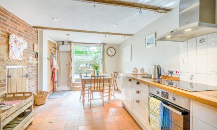 3 Bed in Sedgeford 1