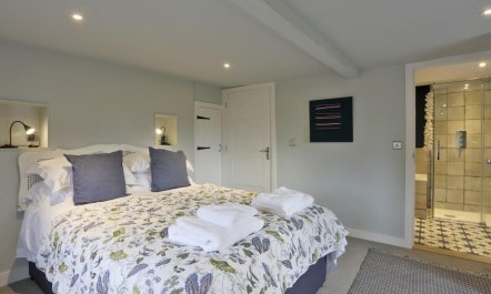 5 Bed in Walberswick 8