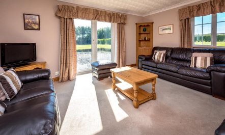 5 Bed in Bryncroes 3