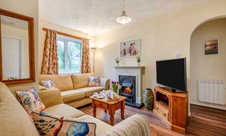 3 Bed in Padstow 1