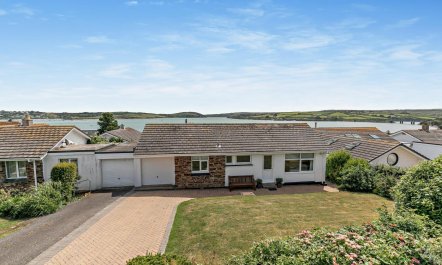 3 Bed in Padstow 1