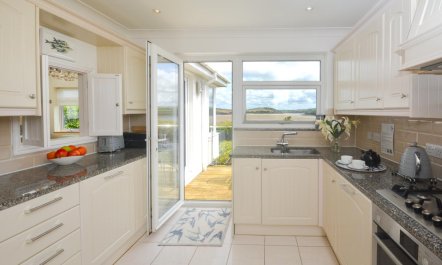 3 Bed in Padstow 6