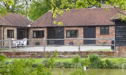 2 Bed in Nr Hailsham