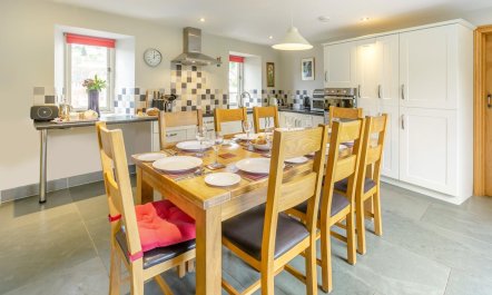 4 Bed in Lynton 9