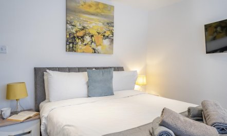 3 Bed in Cardiff 7