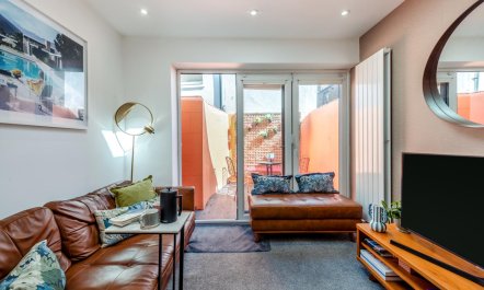 3 Bed in Brighton 3