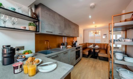3 Bed in Brighton 1
