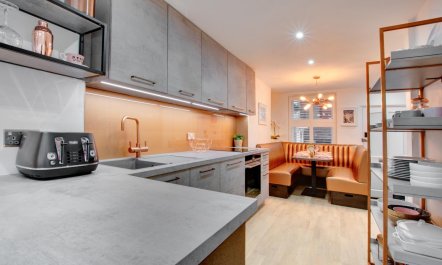 3 Bed in Brighton 0