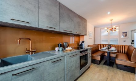 3 Bed in Brighton 9
