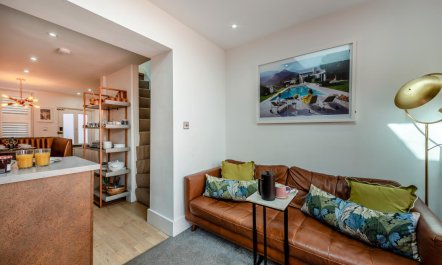 3 Bed in Brighton 5