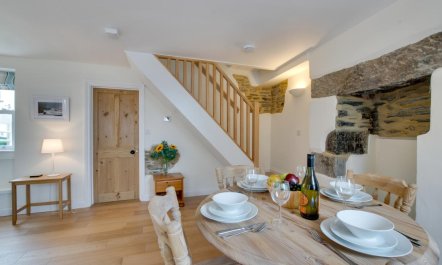 2 Bed in Porthleven 2