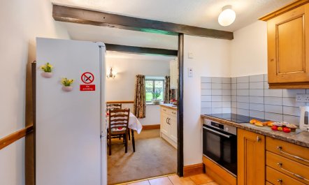 2 Bed in Clitheroe 7