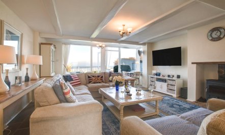 3 Bed in Overstrand 7