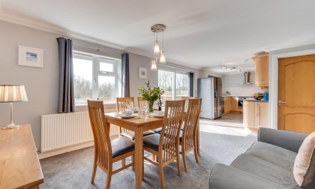 3 Bed in St. Merryn 2