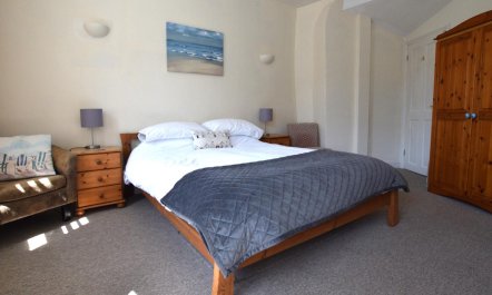1 Bed in Swanage 3