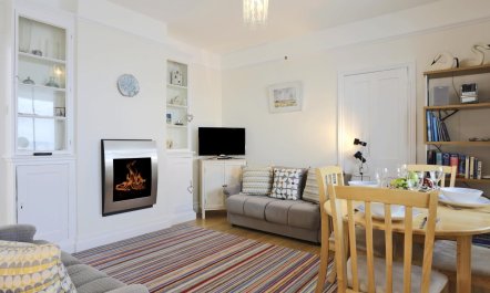 2 Bed in Southwold 7