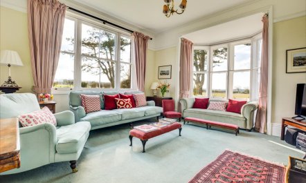 6 Bed in Lower Bodham 9