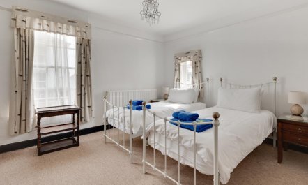 2 Bed in Aldeburgh 9