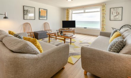 2 Bed in St Ives 1
