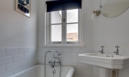 2 Bed in Southwold 9