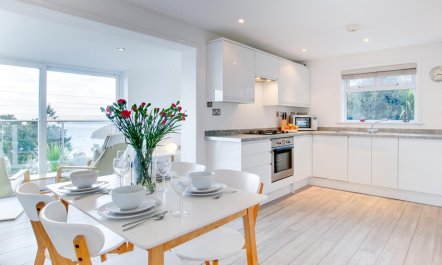2 Bed in St Ives 3