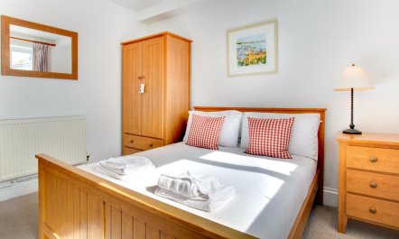 2 Bed in St Ives 5