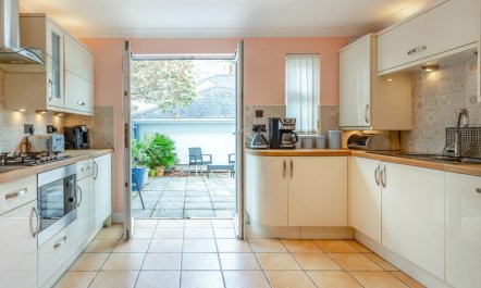 3 Bed in Torquay 7
