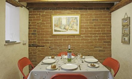 1 Bed in Great Bealings 8