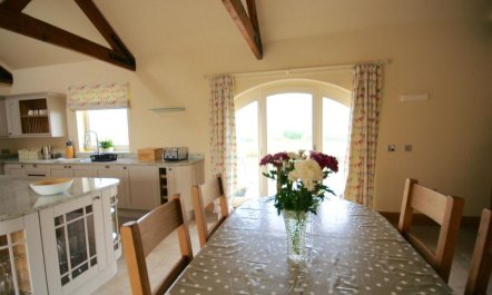 4 Bed in Seahouses 8