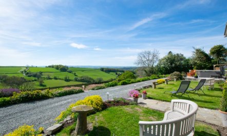 3 Bed in Welshpool 1